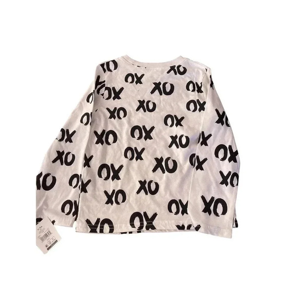 L S tee size 5t With Xo’s - Picture 2 of 2